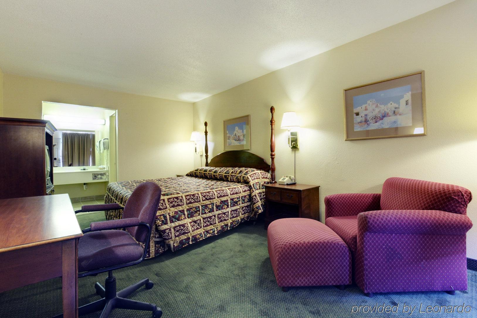 Knights Inn Amarillo Zimmer foto